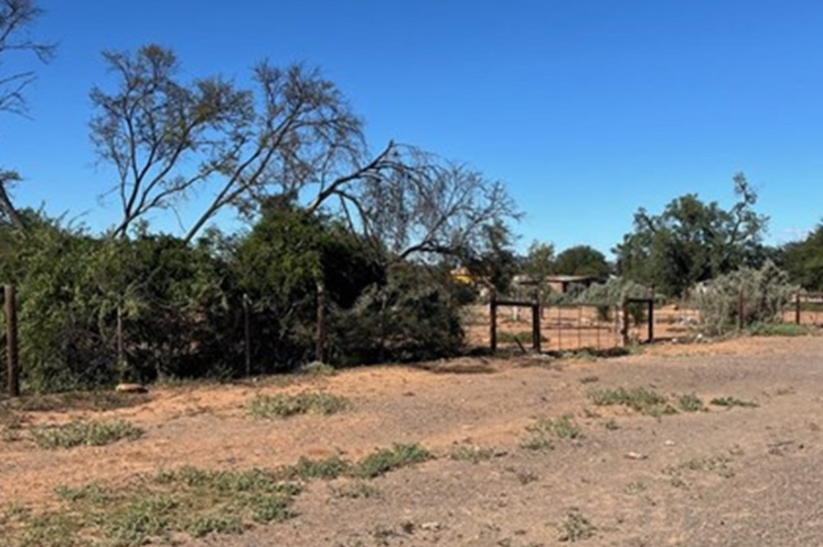 0 Bedroom Property for Sale in Steytlerville Eastern Cape